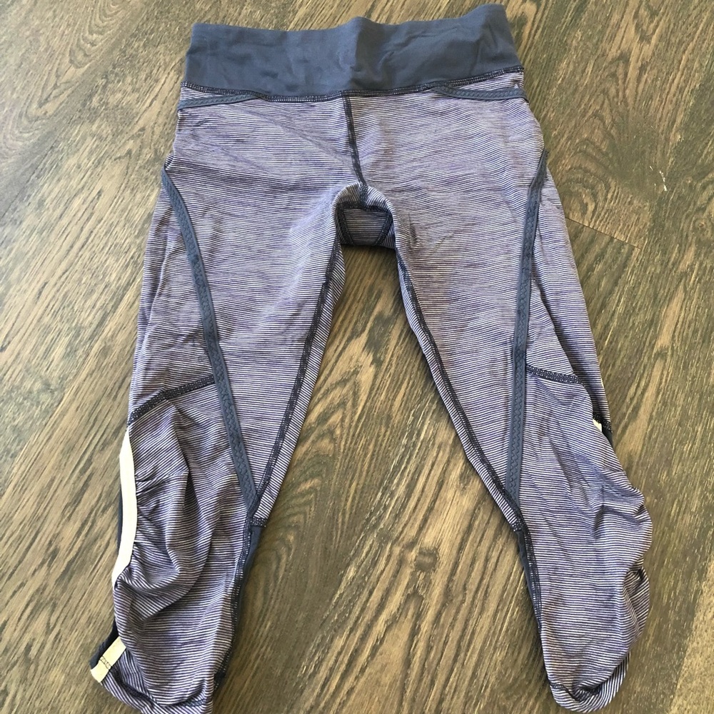 Lulu lemon cropped pants with zipper
